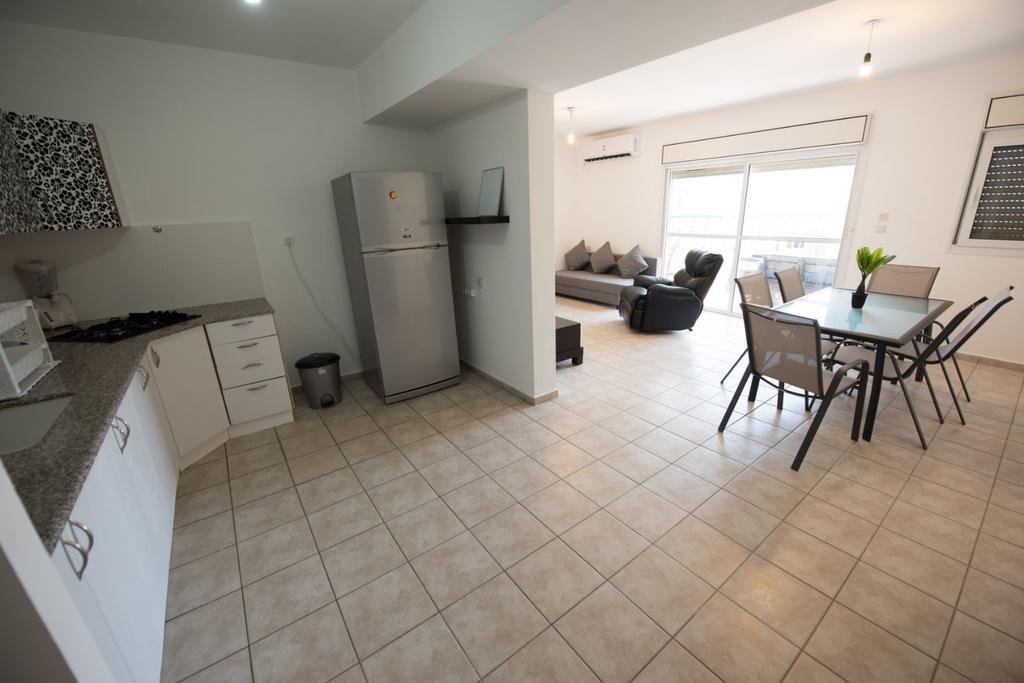 C Class Apartment Eilat Luaran gambar